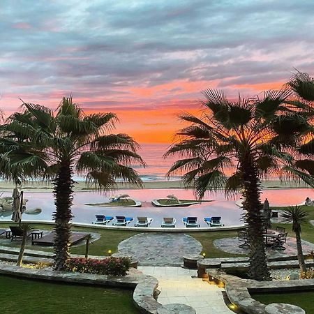 Luxury Oceanfront Condo On Cerritos Beach Сан-Карлос Экстерьер фото